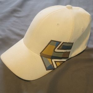Etnies Fitted Hat